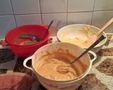 Foto del paso 8 de la receta: Bizcochuelo Marmolado con Dulce de Leche, Coco y Limón con Cocoa