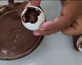 A picture of step 6 of Caramel Chocolate in Egg.