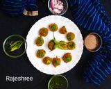 A picture of step 9 of Moong Dal Vada.