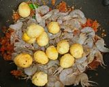 Foto langkah ke 3 dari resep Sambal Goreng Udang Telur Puyuh.