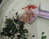 A picture of step 20 of Pizza flavoured kofta in creamy spinach gravy.