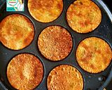 A picture of step 3 of Spicy Besan Mini Pan Cake.