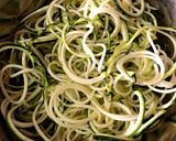 Foto del paso 1 de la receta: Spaghetti de zapallito italiano