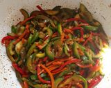 Foto del paso 5 de la receta: Zapallitos al wok 🇺🇾 Receta 200 🥰🥰🥰🥰👏🏼👏🏼👏🏼🇺🇾🇺🇾