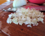 Foto del paso 1 de la receta: Salsa Criolla Argentina