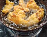 A picture of step 2 of Cabbage leaves bhajji.