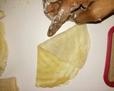 A picture of step 3 of Samosa.