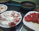 Foto del paso 4 de la receta: Pimientos rellenos de bacalao con salsa de tomate y pimientos