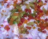 A picture of step 3 of Fruits Yogurt.