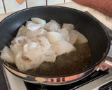 Foto del paso 4 de la receta: Sepia con espárragos verdes
