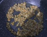 Foto langkah ke 2 dari resep Popcorn Caramel Instan ala ala Anak Rantau.