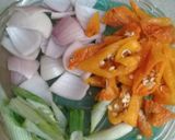A picture of step 6 of Yellow Pepper Beef with Hoisin Sauce.