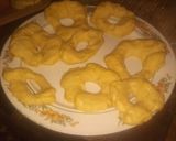 A picture of step 7 of Doughnut.