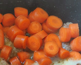 Foto del paso 3 de la receta: Estofado de ternera en olla FryCook MasterPro