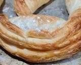 Foto del paso 5 de la receta: Xoubas en Empanadas de Hojaldre... Fácil y Riquísima