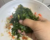 Foto langkah ke 5 dari resep 93. Oseng daun pepaya dan teri.
