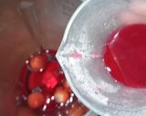 Foto langkah ke 2 dari resep Jus Stroberi Fanta.