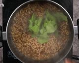 A picture of step 4 of Maggi Ramen Bowl.