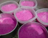 Foto langkah ke 3 dari resep Snack mpasi puding buah naga tinggi kalori.