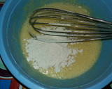 Foto langkah ke 3 dari resep Bolu Pisang, Simple, No Ribet, No Mixer, No Oven.