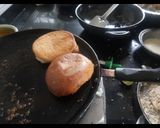 चिकन बर्गर (Chicken burger recipe in Hindi) रेसिपी चरण 5 फोटो