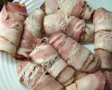 Baconbe tekert csirkemáj rozmaring nyárson recept fázis 3 fotója
