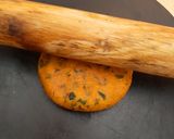 A picture of step 3 of Besan ka papad.