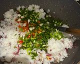 Foto langkah ke 2 dari resep Nasi Goreng Kecombrang.