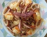 Φωτογραφία βήματος 7 της συνταγής Noodles με θράψαλο και γαρίδες