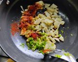 A picture of step 1 of Shabudana khichadi.