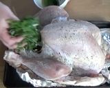 A picture of step 1 of Turkey Gravy.
