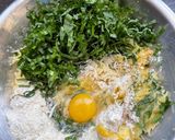 Medvehagymás tócsni recept fázis 2 fotója