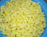 A picture of step 1 of Special Fruity Bowl.