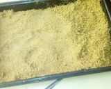 A picture of step 5 of Pineapple cramble.