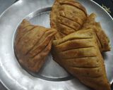 A picture of step 7 of Oats Maggi Samosa.