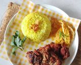 Foto langkah ke 4 dari resep Nasi Kuning Ayam Crispy.