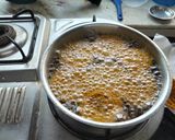 A picture of step 4 of Bhajani chakli.
