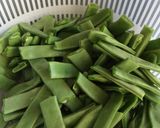 A picture of step 1 of Valencian Boiled Vegetable Medley (Pressure Cooker).