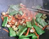 Hình bước làm 5 của món Cá Thầy Tu (Monkfish) Chiên Kèm Bún Tàu Xào Tương Hột
