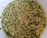 Foto del paso 1 de la receta: Brazo gitano de calabacín relleno🥒🧀