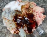 รูปขั้นตอนการทำที่ 2 ของ เกี๊ยวน้ำหมูกุ้งสับ