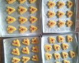 Foto langkah ke 5 dari resep Butter Cookies.