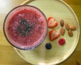รูปขั้นตอนการทำที่ 3 ของ Mix berry smoothie
