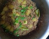 A picture of step 3 of Aloo Qeema (Potato mince).