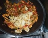 A picture of step 6 of Chicken Jalfrezi.