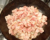 Foto del paso 2 de la receta: Ensalada de espinaca con tocino ixtepecana