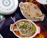 A picture of step 9 of Dahi Dhuwan Gosht.