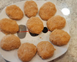 Foto del paso 6 de la receta: Nuggets de pollo al kétchup