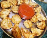 वेज मोमोज (veg momos recipe in Hindi) रेसिपी चरण 9 फोटो
