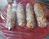 A picture of step 3 of My Beef plus Veg kebobs. 😗.